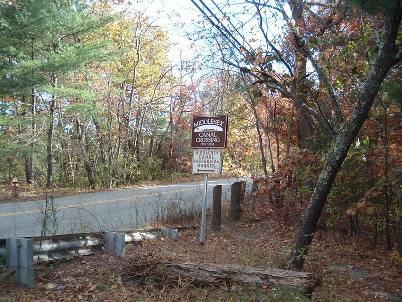 Middlesex Canal Crossing - High Street